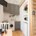 Apartament Located *