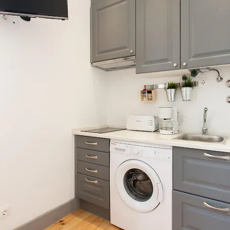 Apartament Located