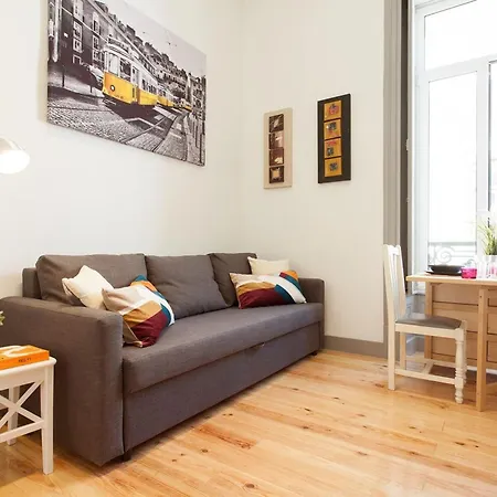Apartament Located *